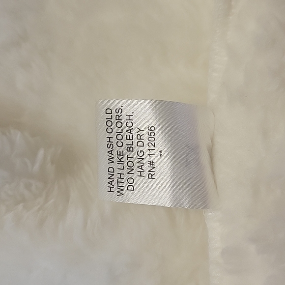 New Zenana 2x Fuzzy Teddy Bear Hoodie - Picture 6 of 6